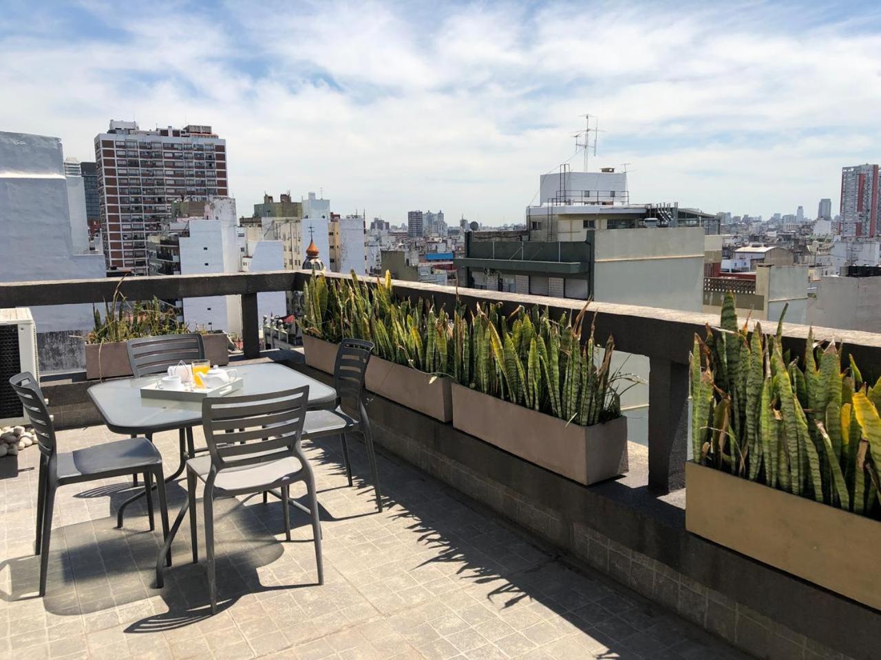 Uno Buenos Aires Suites Exterior photo